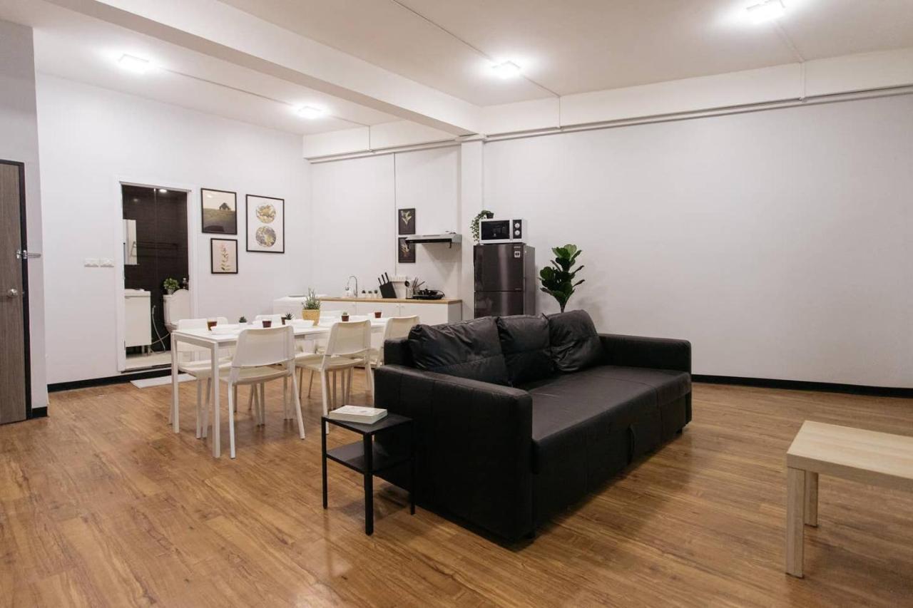 U3 Large 2 Bedroom Full Kitchen Near Bts Udomsuk Bangkok Exterior photo